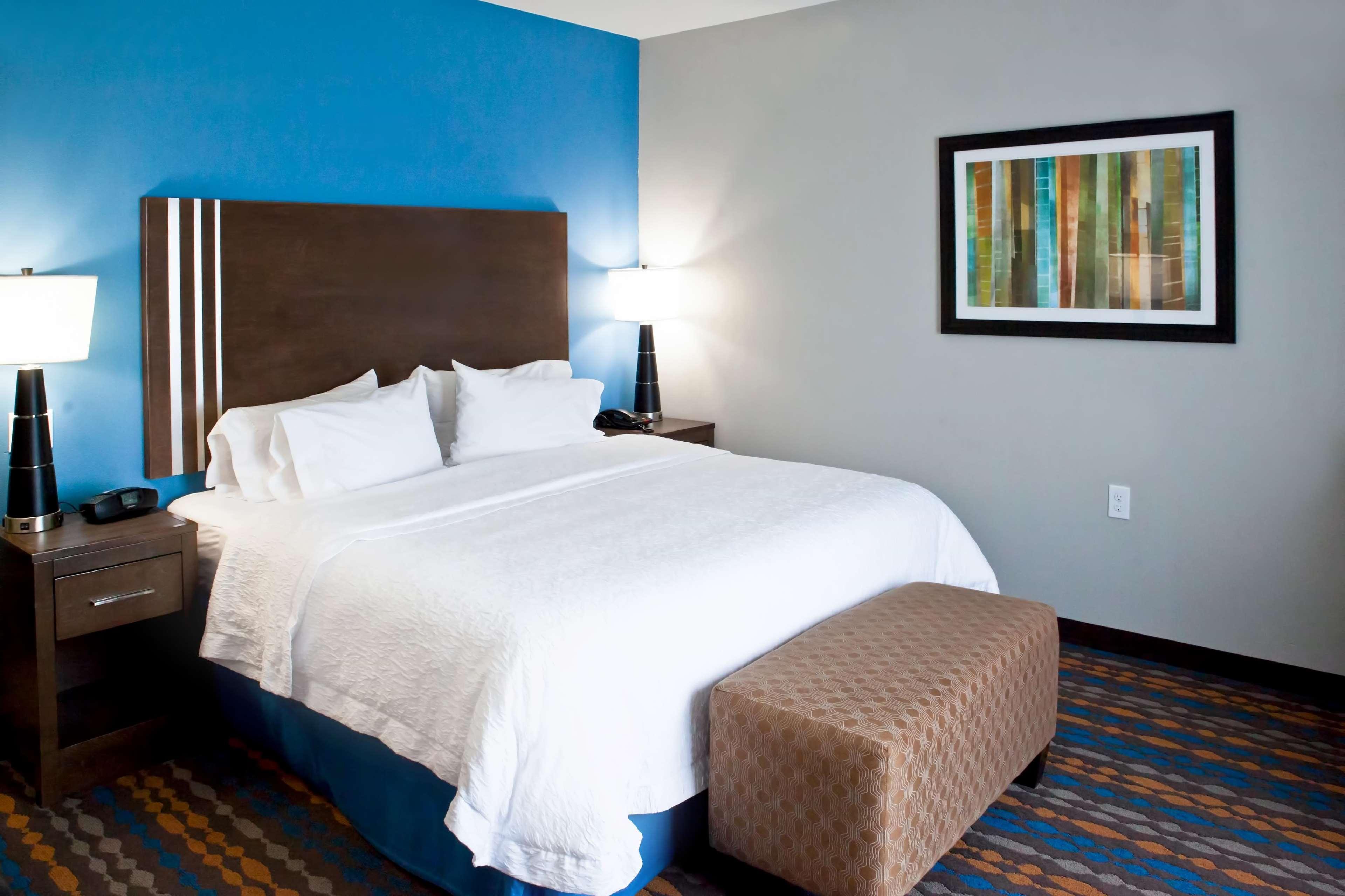 Hampton Inn Kenedy Экстерьер фото