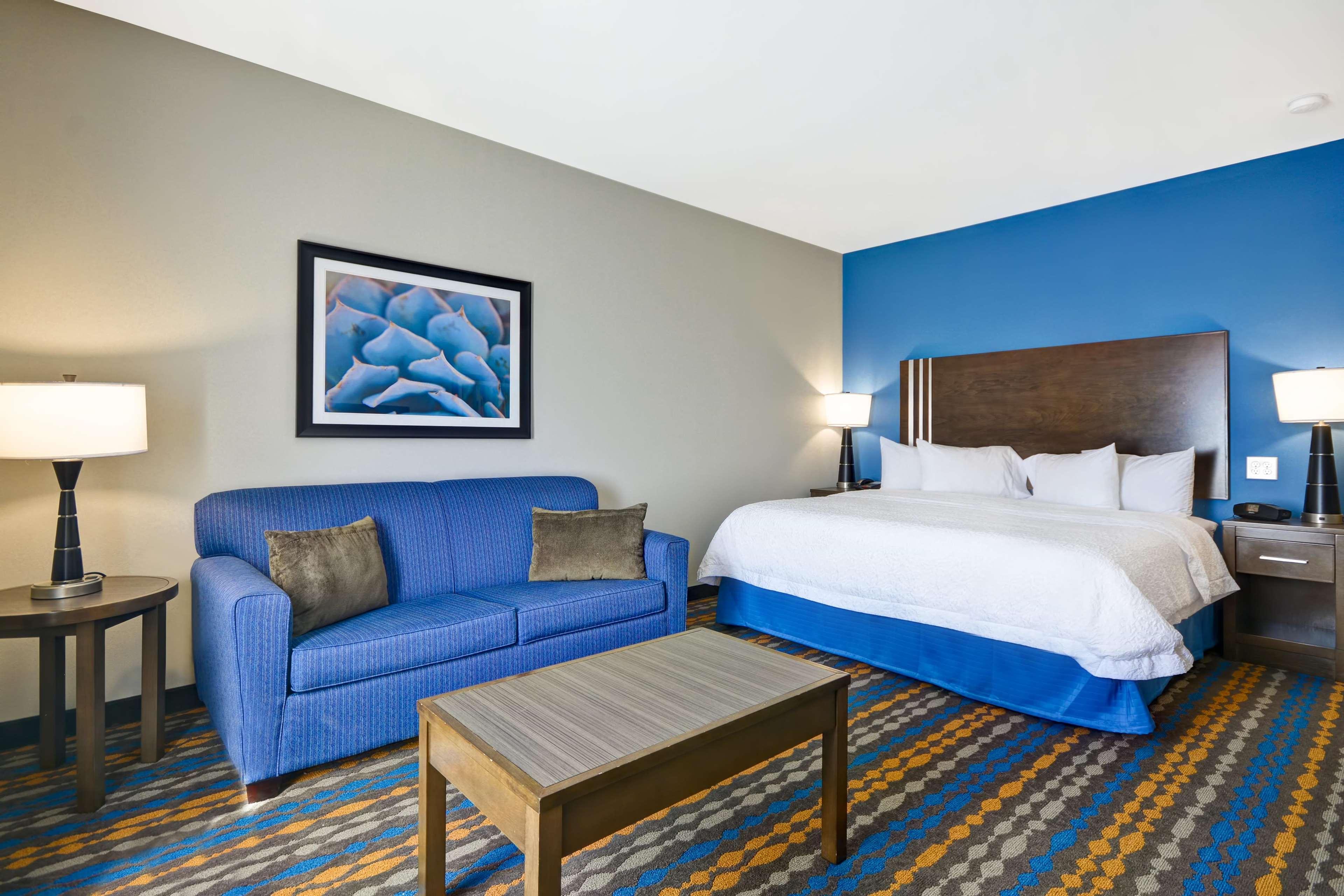 Hampton Inn Kenedy Экстерьер фото